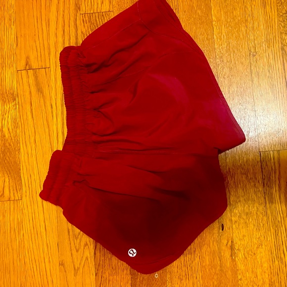 lululemon athletica Pants - Six 6 Lululemon Hottie Hot shorts 2.5                            Good condition!